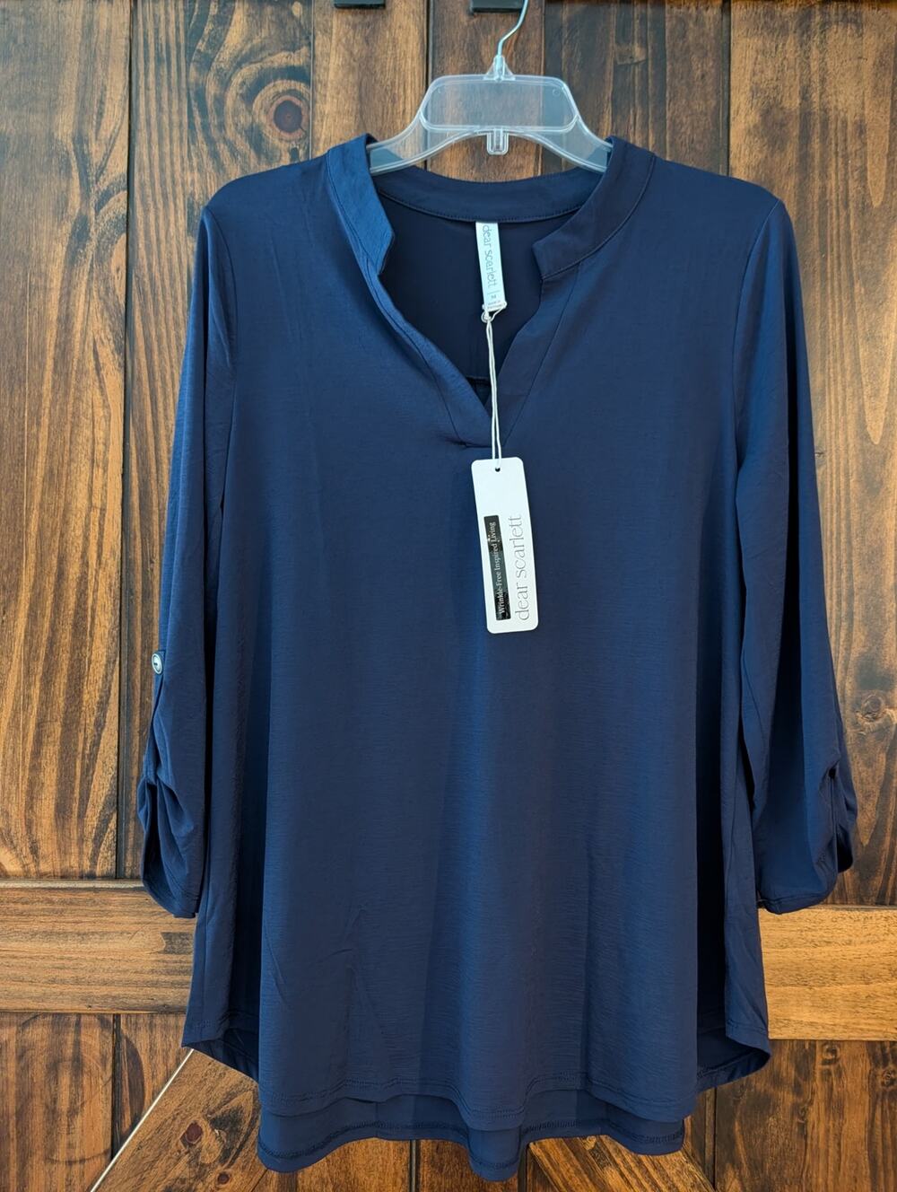 NWT Dear Scarlett Lizzy womens sz M Navy Blue Wrinkle Free Easy Care Blouse